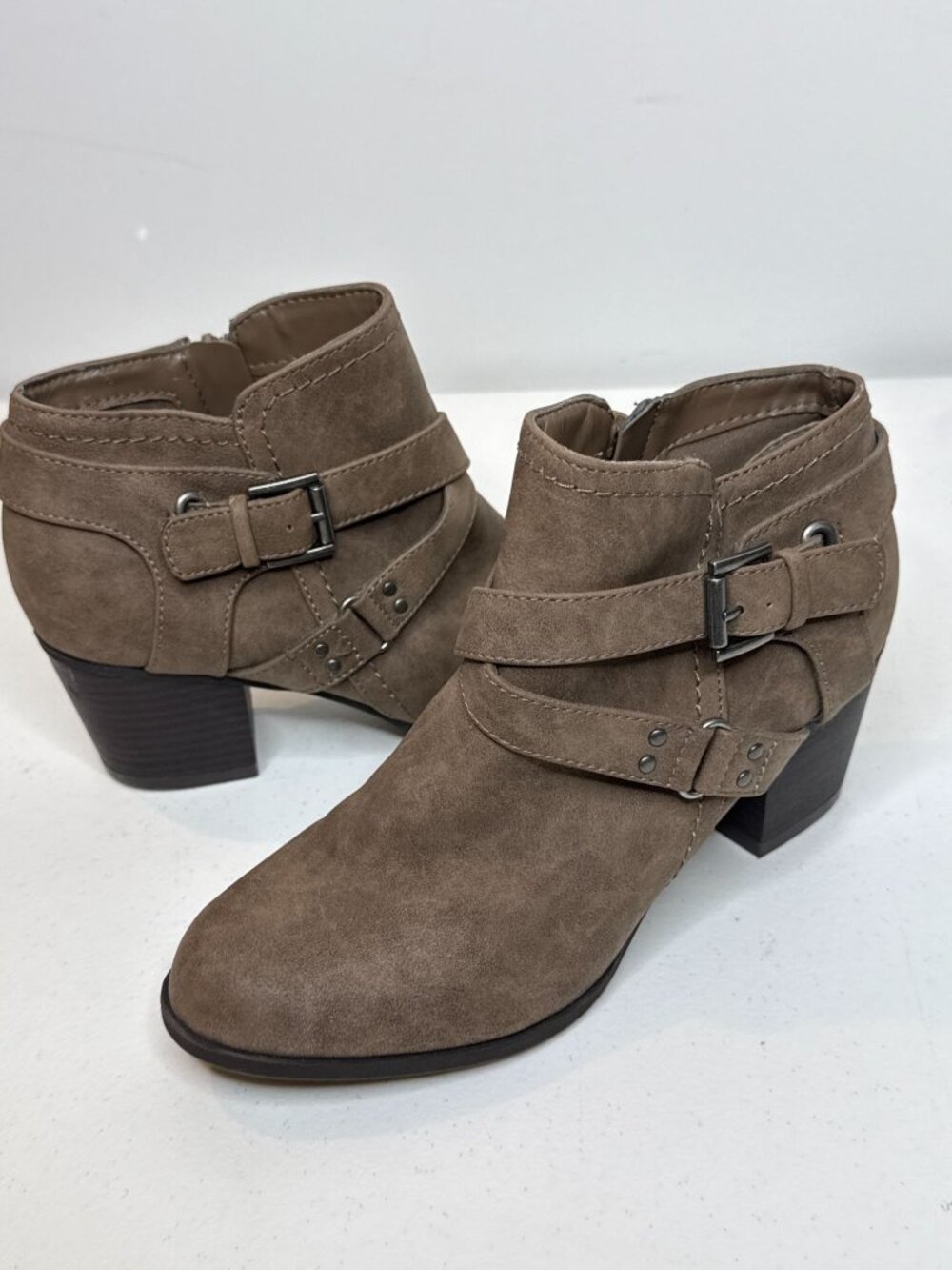 Indigo Rd Taupe Moto Buckle Ankle Booties Womens 7.5
